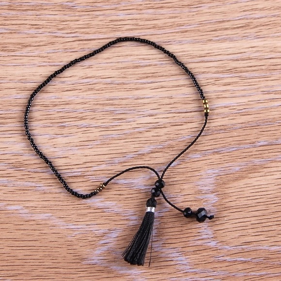 ✌️ Tassels Bracelet - Picture 3 of 4